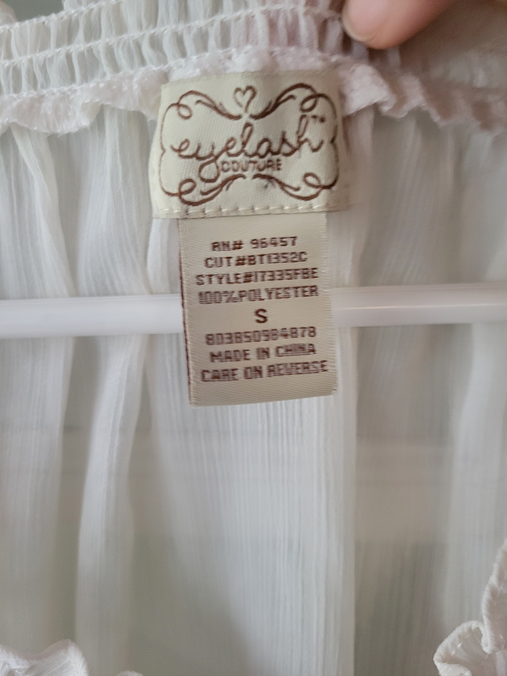 Eyelash Couture Women’s Sheer Delicate cream Top Lace Inserts Size Small Summery - Picture 6 of 13